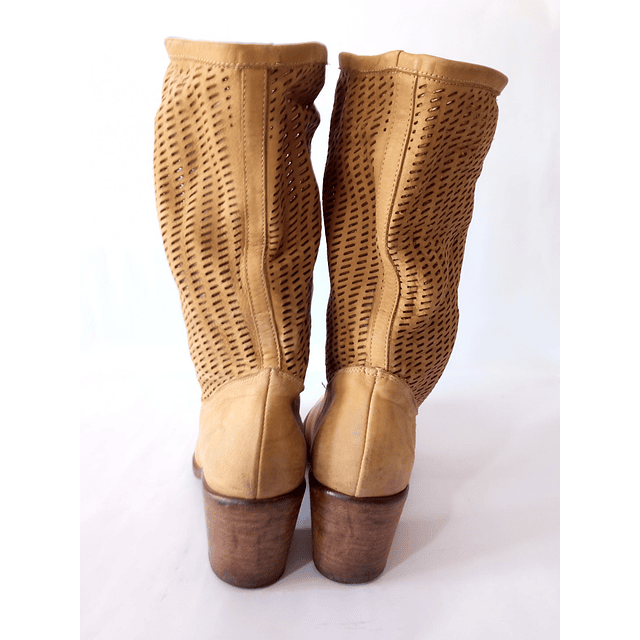 Barneys New York , cuero , 36,5  3