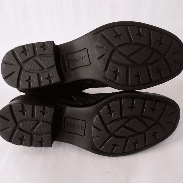 Born , cuero , 36,5 6