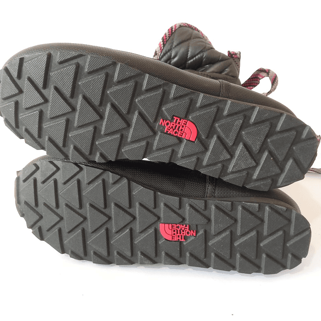 The North Face , 36 6