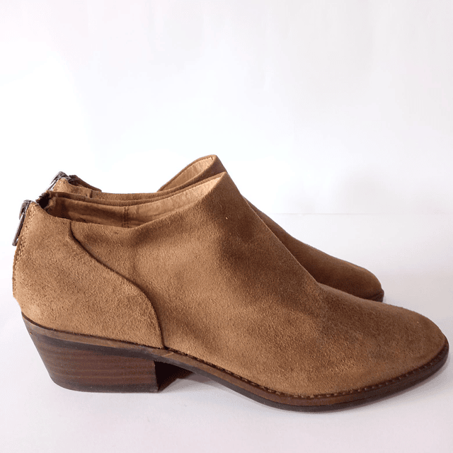 Lucky Brand , reno , 38 3