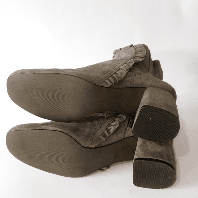 Issac Mizrahi , reno , 37 6