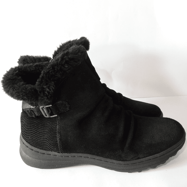 Naturalizer , reno , 39 2