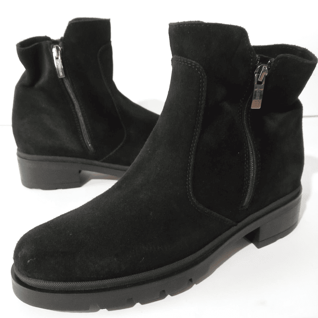 La Canadiene , reno , 37 1