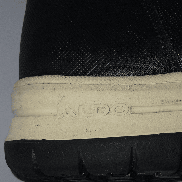 Aldo , 36 8