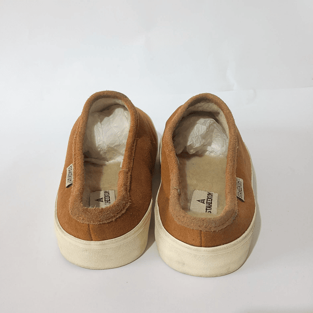 Staheekum , reno , 38 3