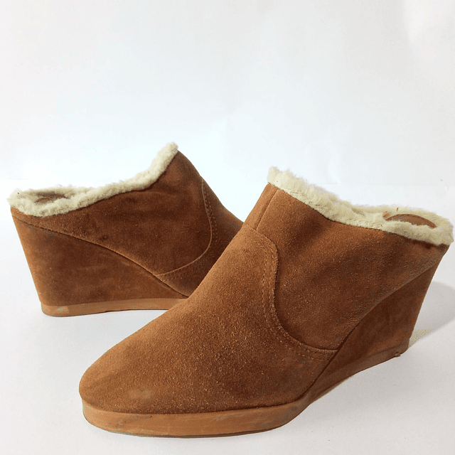 Tahari , reno ,36,5 1