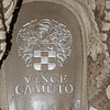 Vince Camuto , reno , 39 6