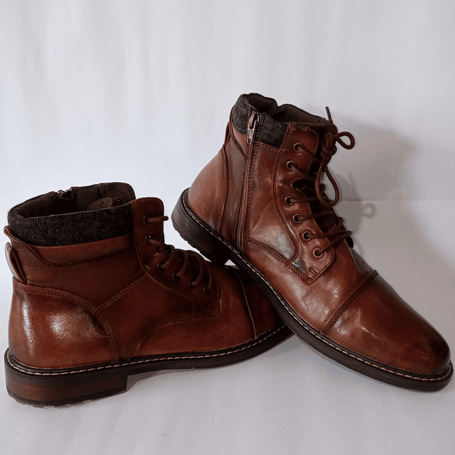 Ashford Hayes , 43 2