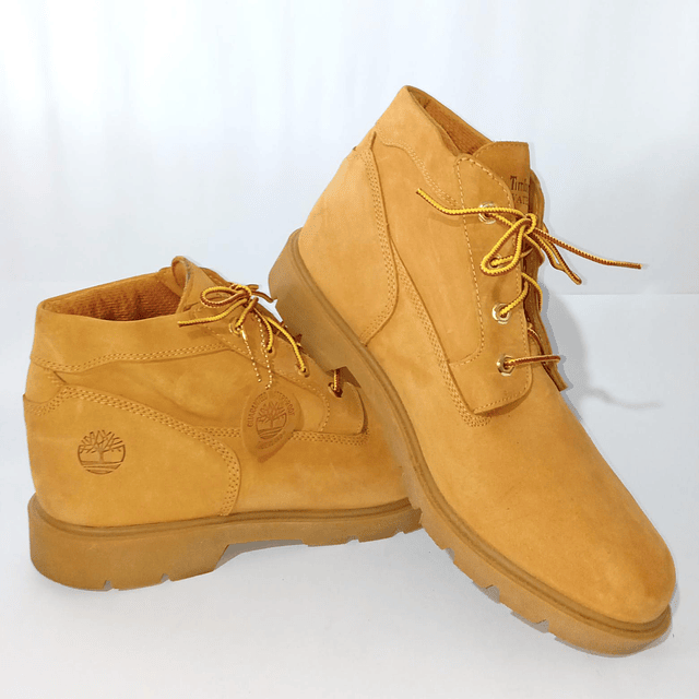 Timberlamd , cuero , 44 3