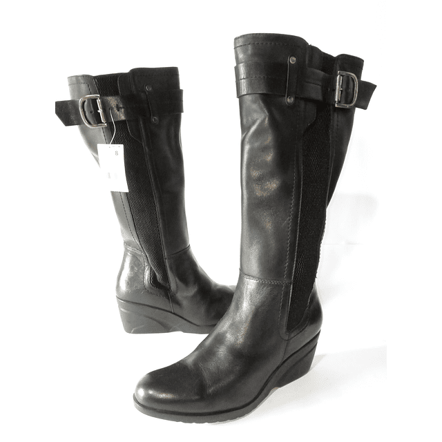 Carlo Rosetti , cuero , 38 1