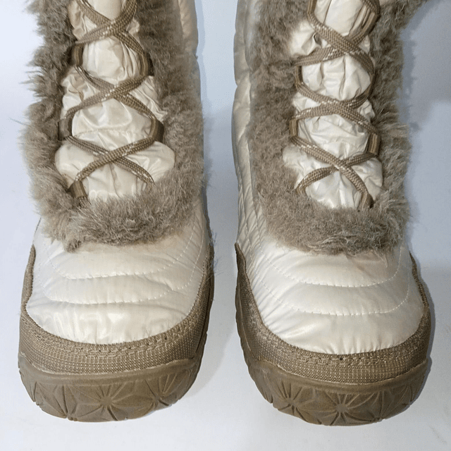 The North Face , 38 5