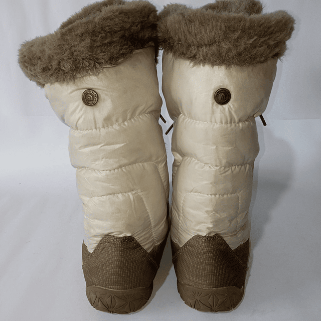 The North Face , 38 7