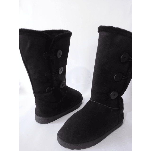 Olivia Miller , 40 1