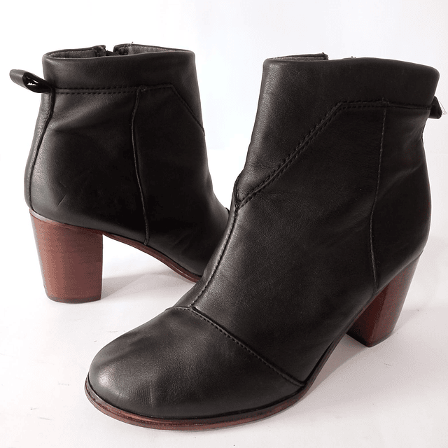 Toms , cuero , 36 1