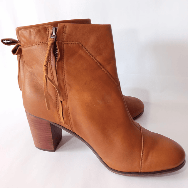 Toms , cuero , 42 5