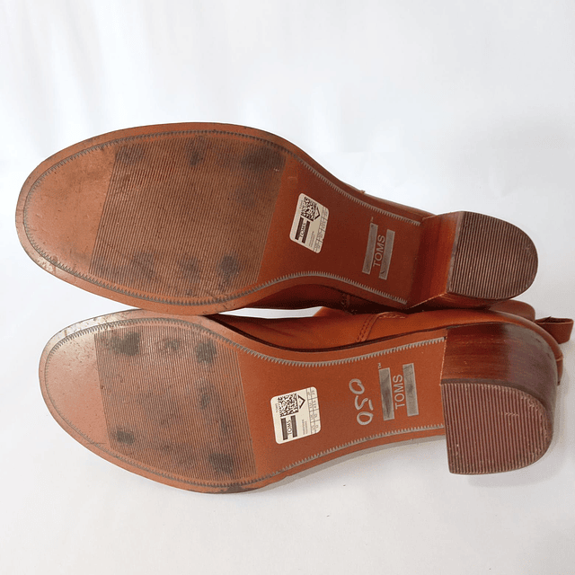 Toms , cuero , 42 7