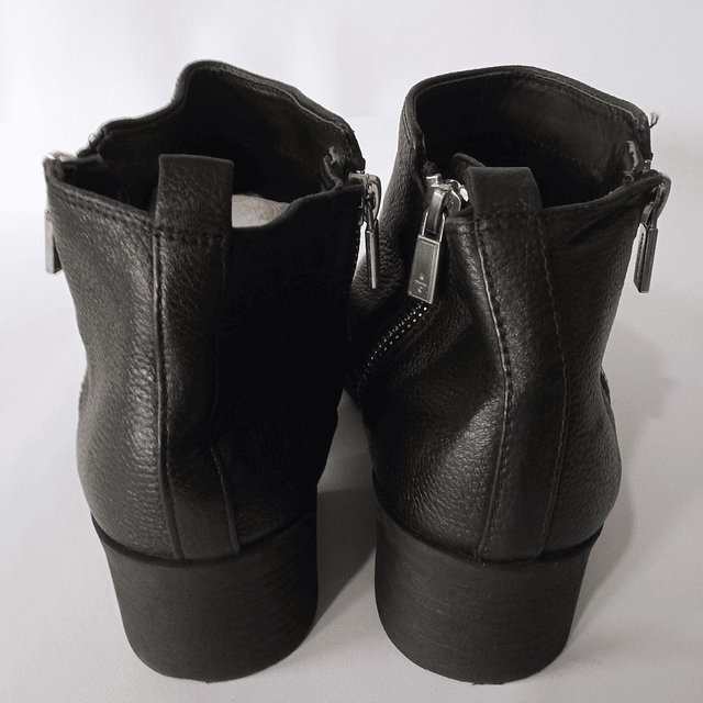 Kenneth Cole , cuero , 39 4