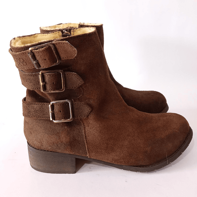 Boo Rco , reno , 38 3