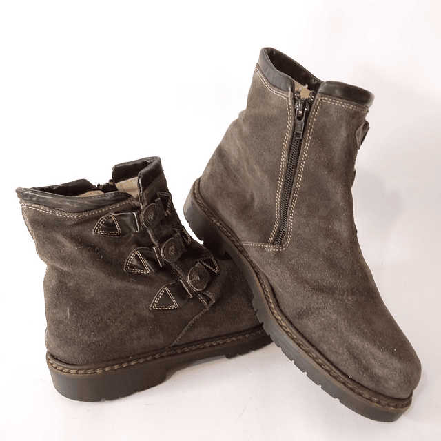 Geier Wally , reno , 37,5 2