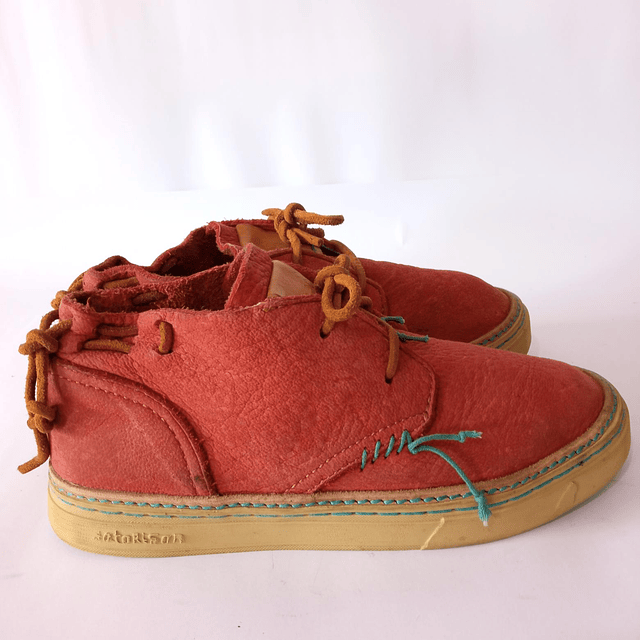 Satorisan , cuero ,37 3