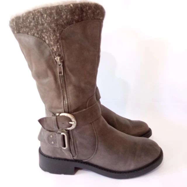 Bare Traps , 36,5  2