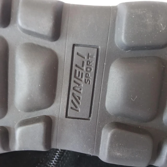 Vanelli , reno , 39 8