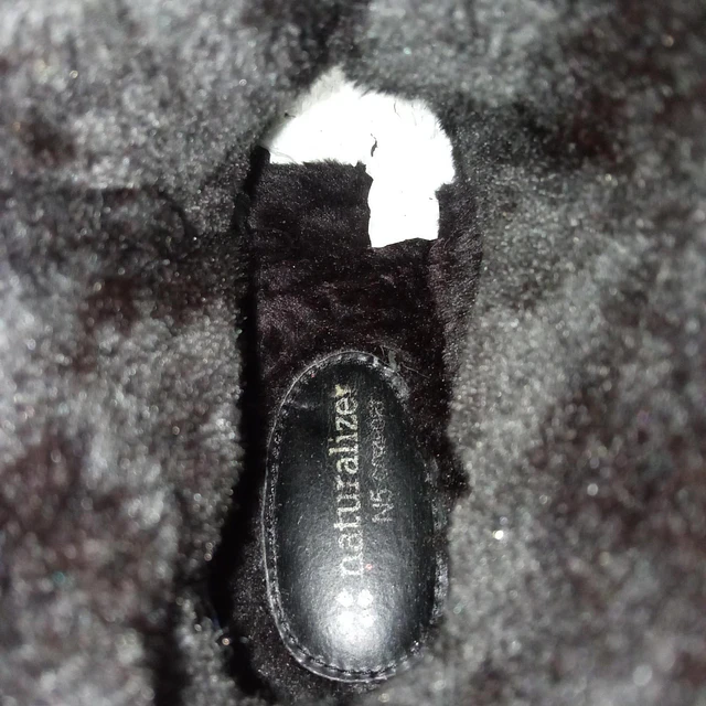 Naturalizer , reno , 36 6