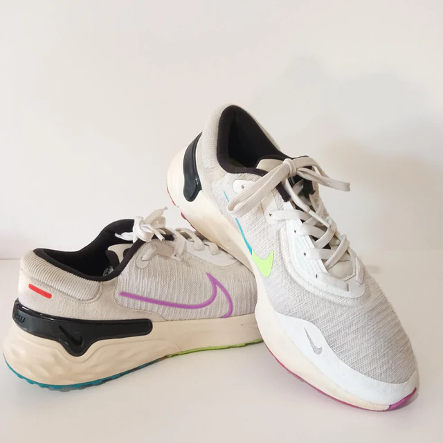Nike RENEW RUN 4 , 40,5 2