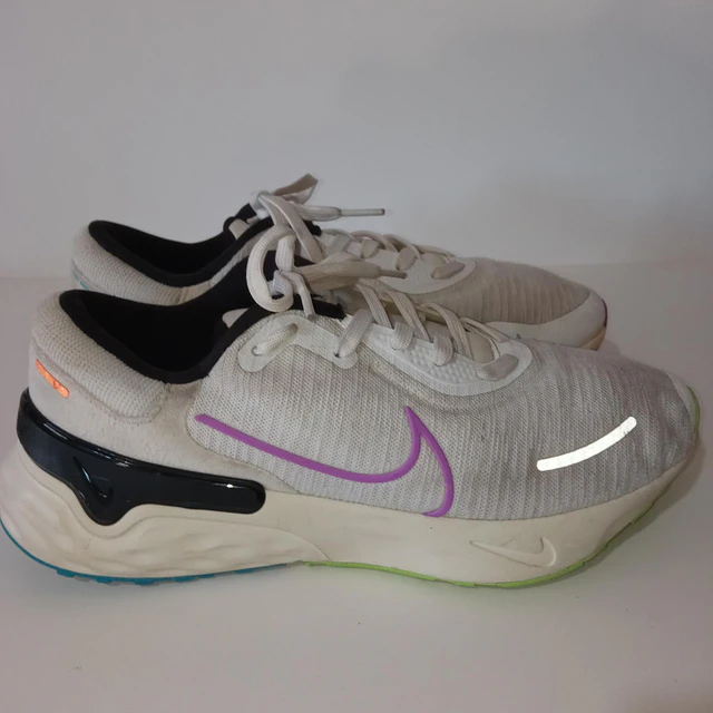 Nike RENEW RUN 4 , 40,5 3