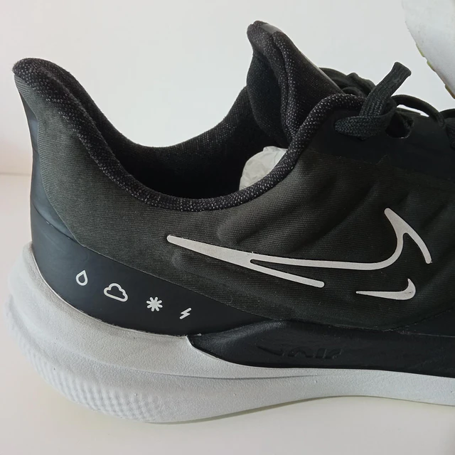Nike Air Winflo 9 Shield , 39 5