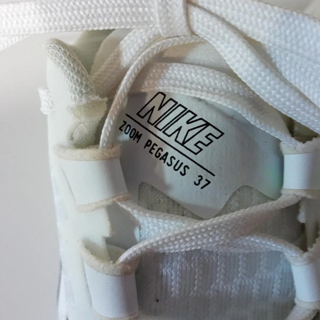 Nike Air Zoom Pegasus 37 , 26 cm 4