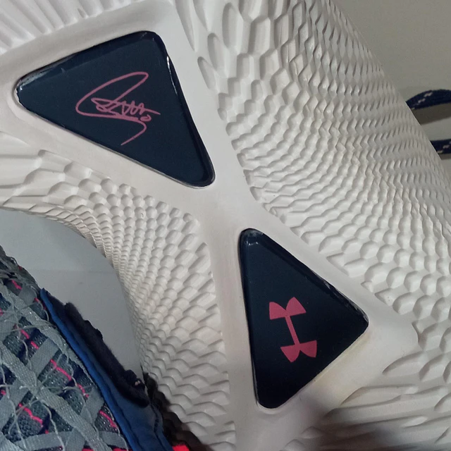 Under Armour Curry Flow 9 , 26 cm 11