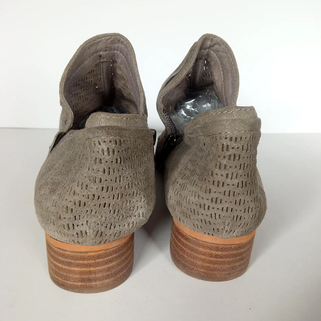 Vince Camuto , reno , 39 3