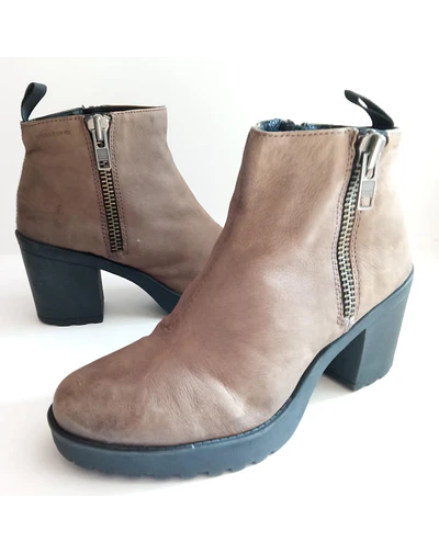 Vagabond , cuero , 36