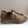Clarks , reno , 38 3