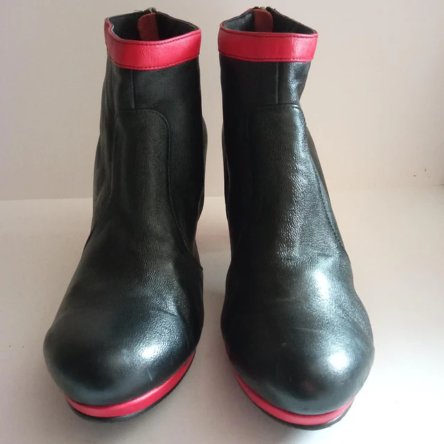 Fairytalle , cuero , 41 2