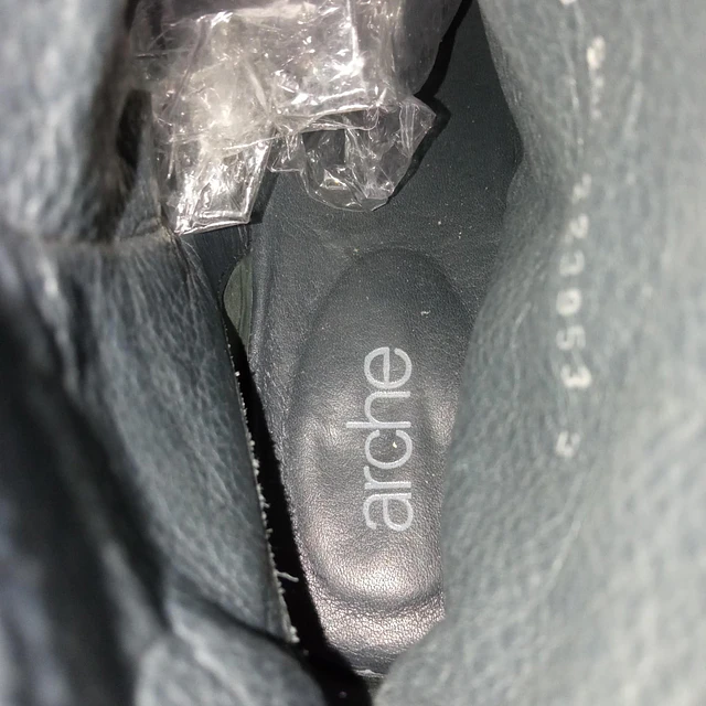 Arche  , cuero , 40 7