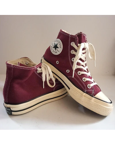 Converse , 38,5