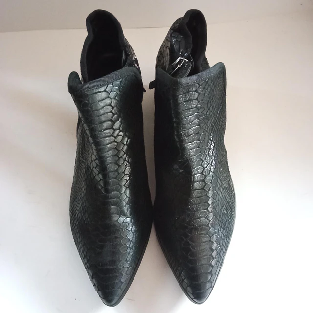 Treasure Bond , cuero , 38,5 2