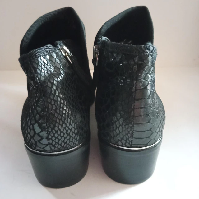 Treasure Bond , cuero , 38,5 3