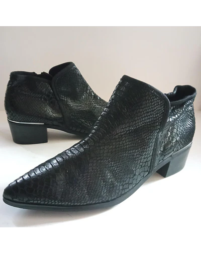 Treasure Bond , cuero , 38,5