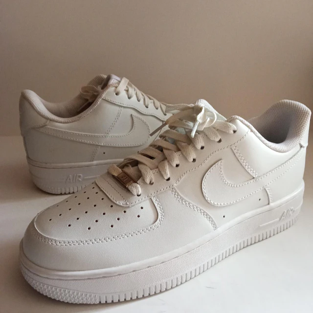 Nike Air Force 1 , 27,5 cm 1