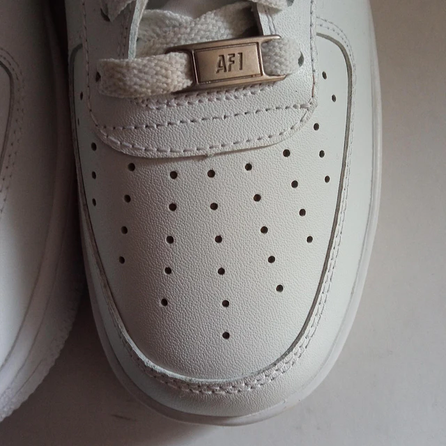 Nike Air Force 1 , 27,5 cm 9