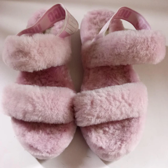 UGG Fluff Yeah , 39 3