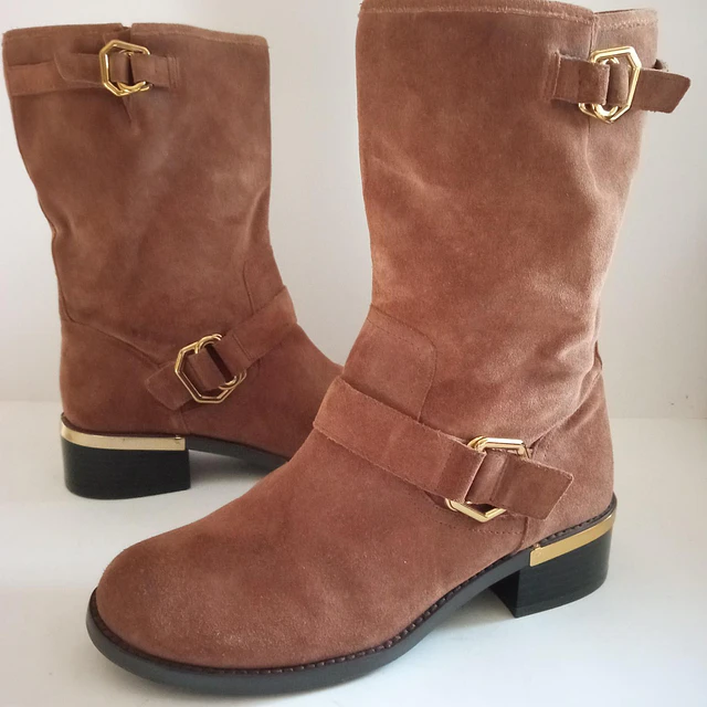 Vince Camuto , reno , 39 1