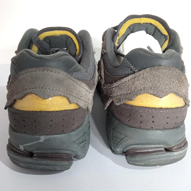 New Balance 2002R , 38 8