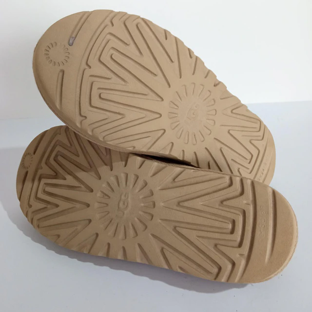 UGG Tazz Slipper , 36 6