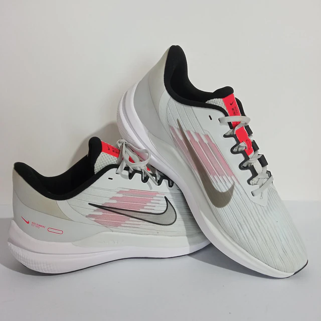 Nike Air Winflo 9 , 27,5 cm 3