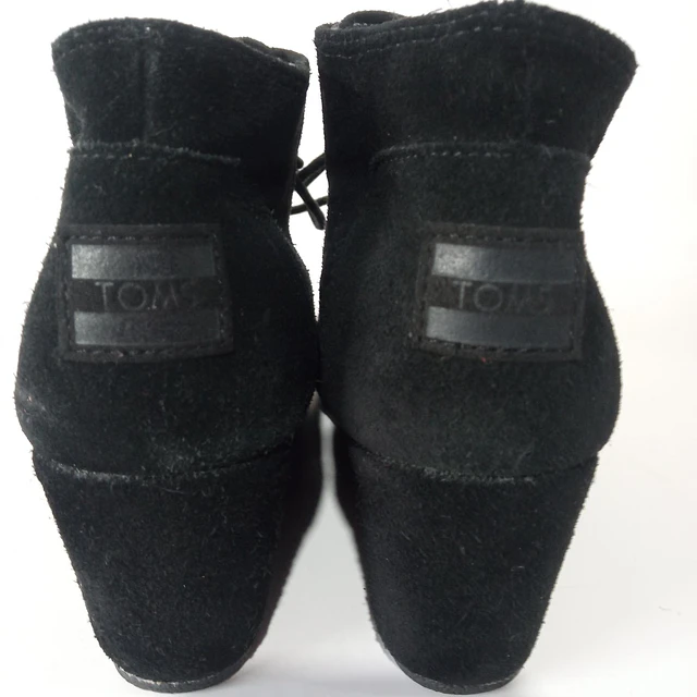 Toms , reno , 37 4