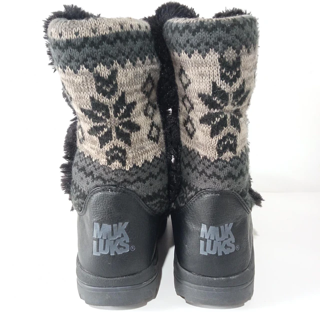 Muk Luks , 39 4